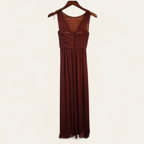 David's Bridal Burgundy Chiffon Maxi Dress Formal Gown Sleeveless Bridesmaid - 0 - Picture 2 of 7